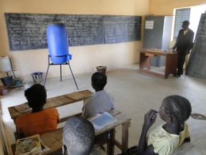 Vue de l'interieur de la classe financee par SEM; 29.01.2016 (2)